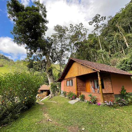 Chale Truta Da Floresta Visconde De Maua Kültér fotó